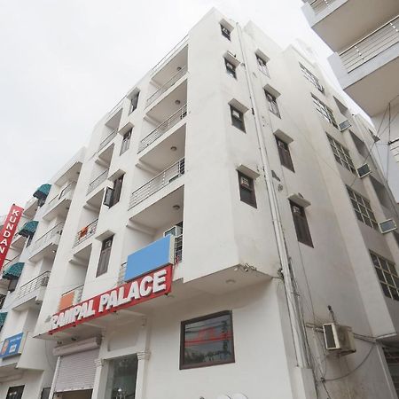 Hotel Rampal Palace Νέο Δελχί Εξωτερικό φωτογραφία
