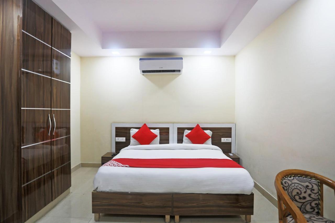 Hotel Rampal Palace Νέο Δελχί Εξωτερικό φωτογραφία