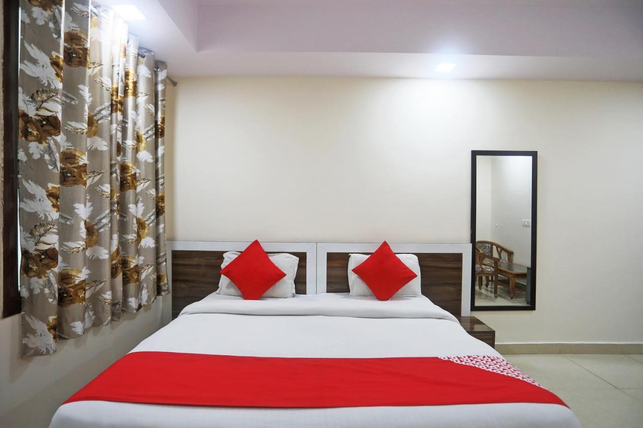 Hotel Rampal Palace Νέο Δελχί Εξωτερικό φωτογραφία