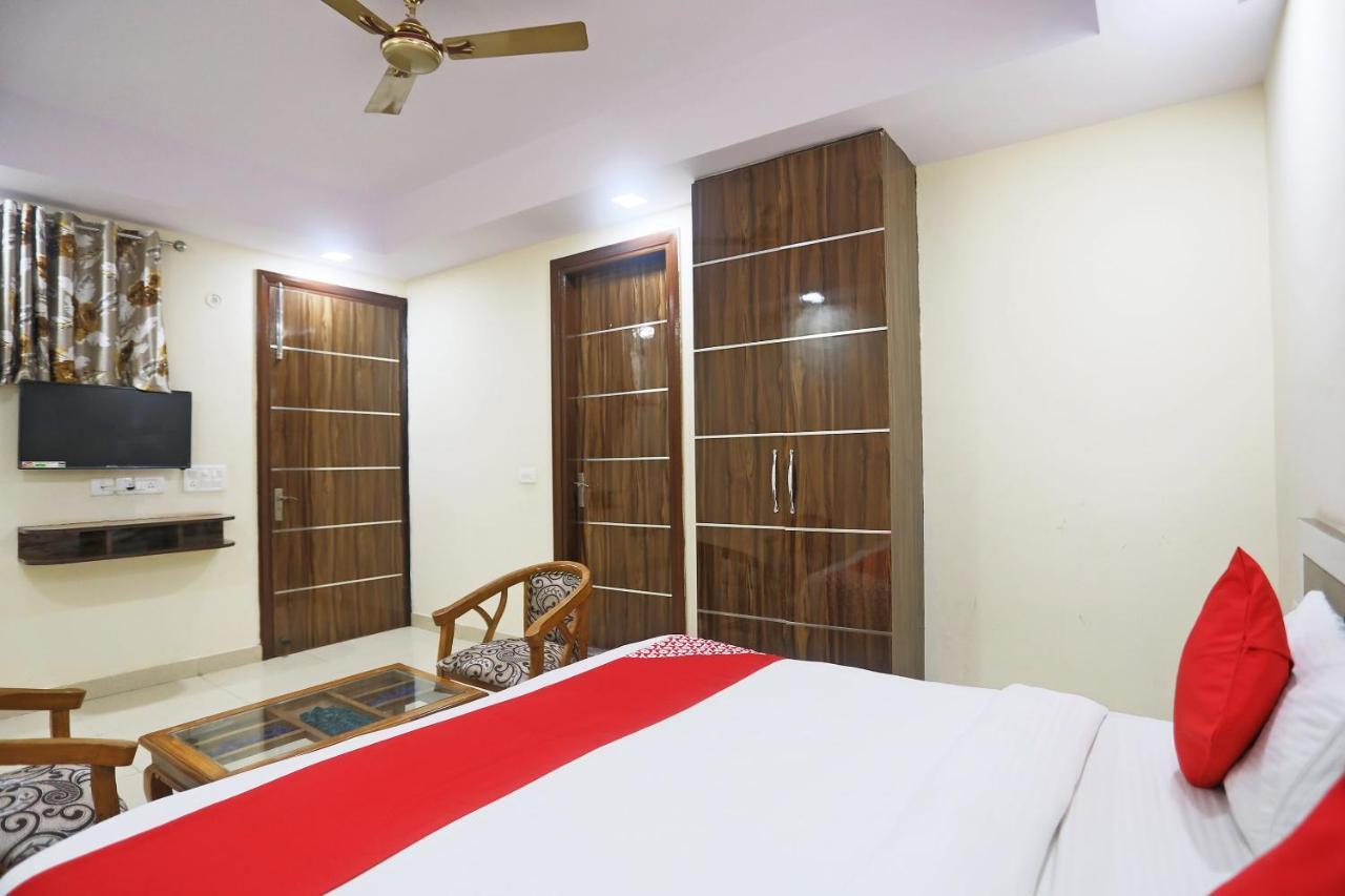 Hotel Rampal Palace Νέο Δελχί Εξωτερικό φωτογραφία